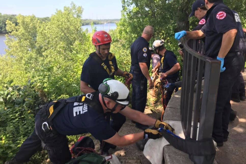 Teen rescued after falling down Mississippi River bluff in St. Paul ...