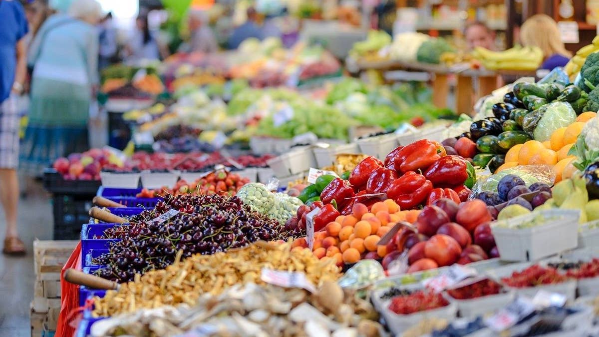 Mayor says Carver isn't big enough for its own grocery store...yet