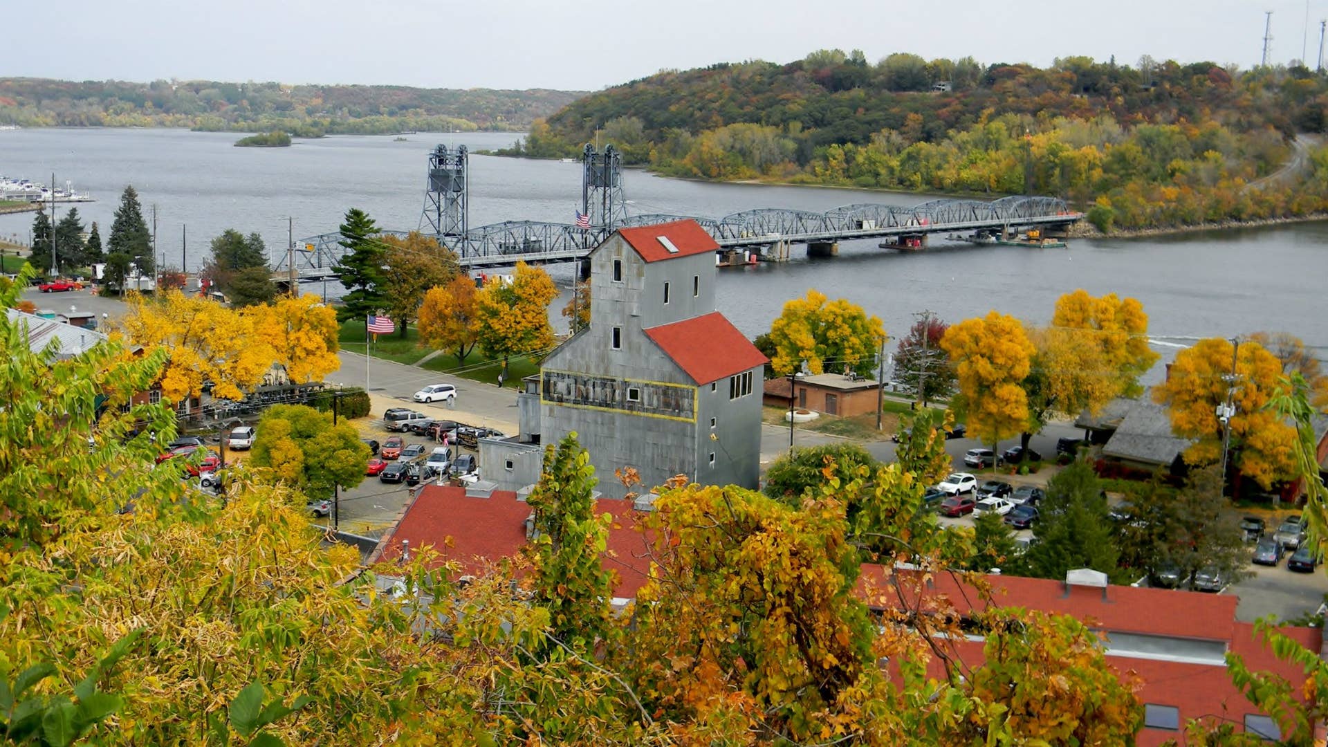 Corn mazes, orchards, and festivals: Minnesota's fall attractions get nominated for travel awards