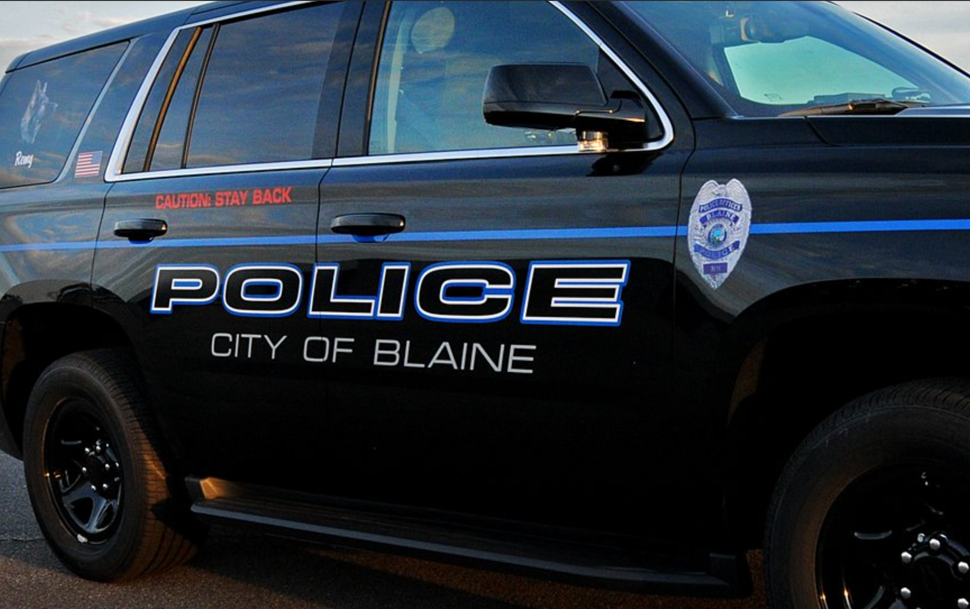 Blaine officer injured after being tossed from DWI suspect's vehicle