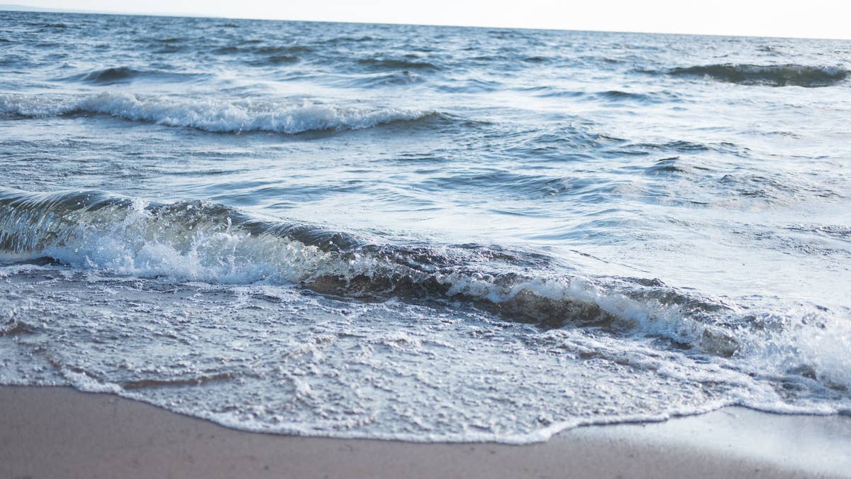 Woman pulled from northern lake in Minnesota's latest drowning death