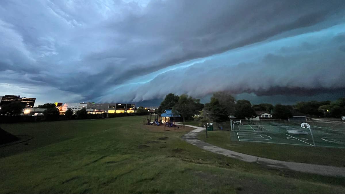 Bow echo could track near I-94 Thursday night in Minnesota, NWS says