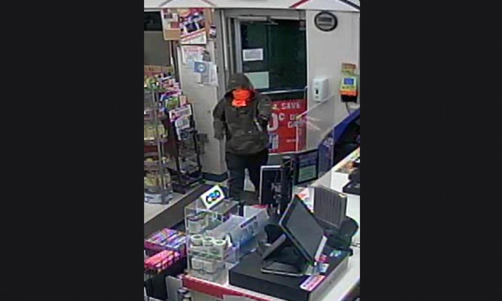 Duluth police trying to ID suspect who robbed gas station at gunpoint ...