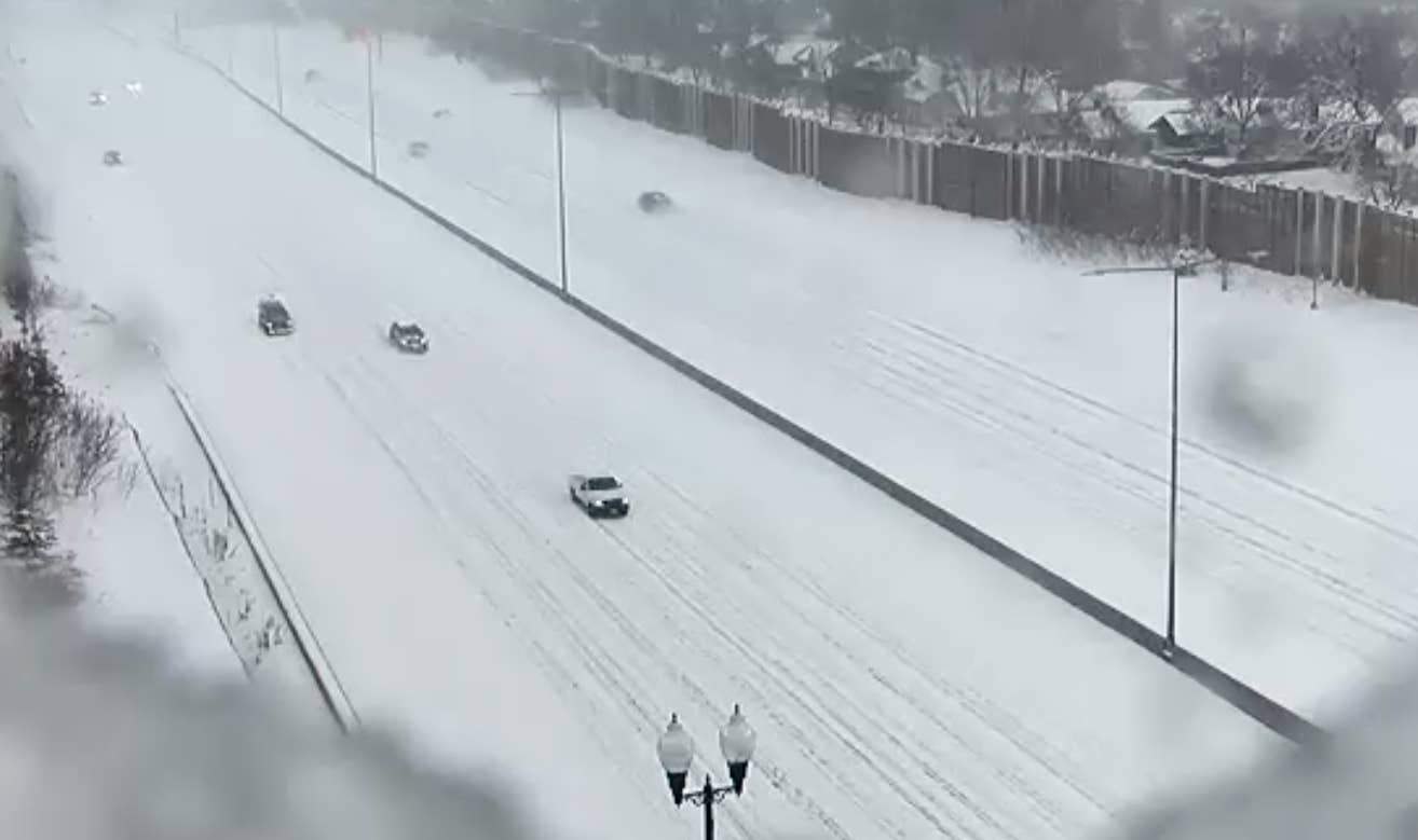 Snow and high winds bring covered roads, deep drifts, transit delays ...