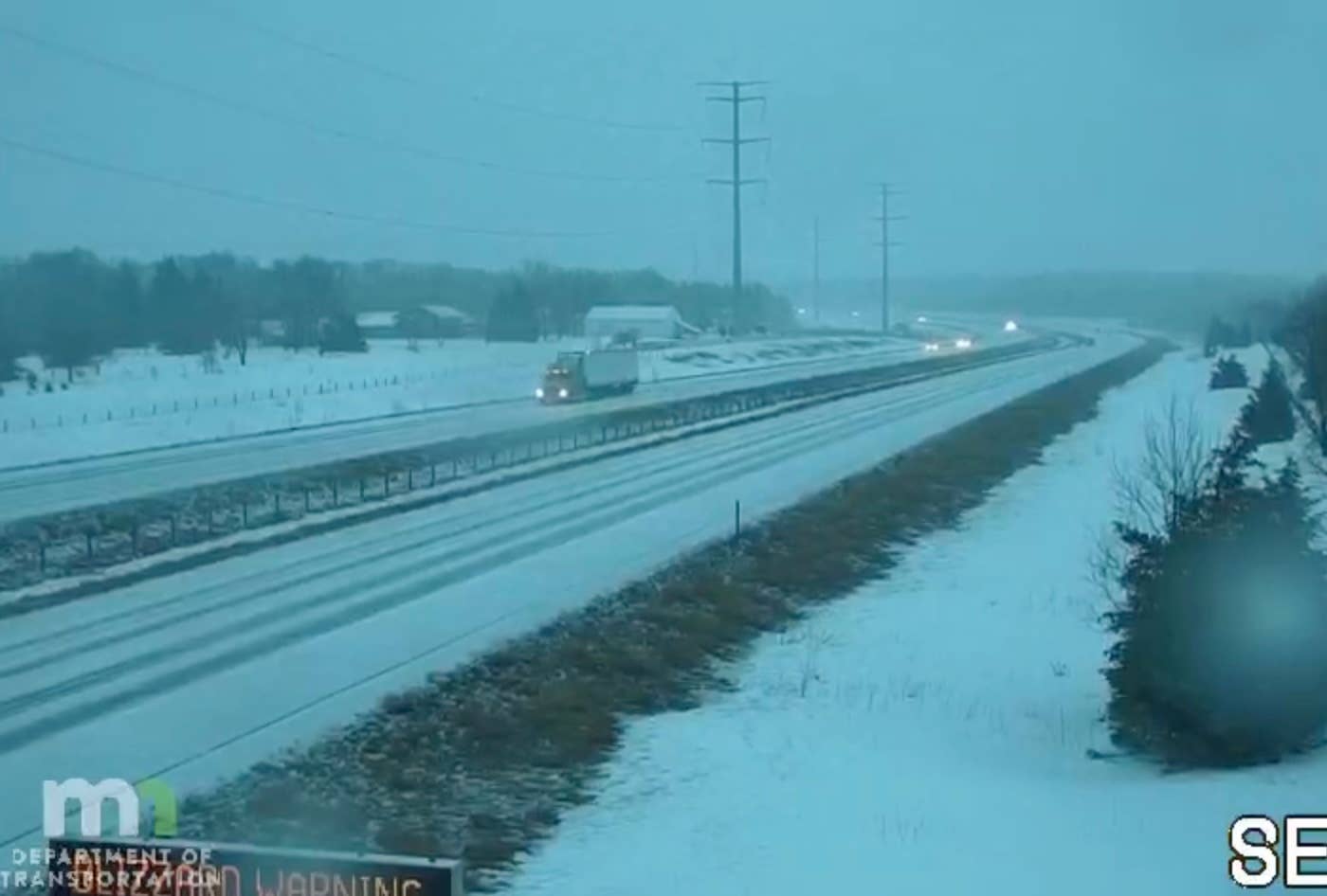 Heavy, fast-falling snow causes havoc on Twin Cities roads - Bring Me ...