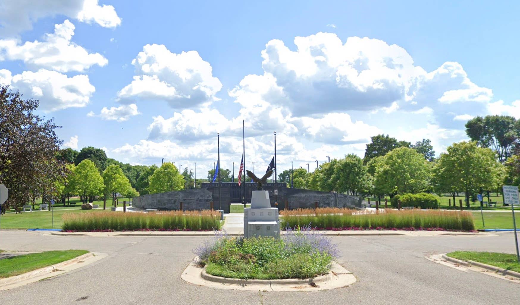 Man found dead in tent near entrance to Rochester park - Bring Me The News