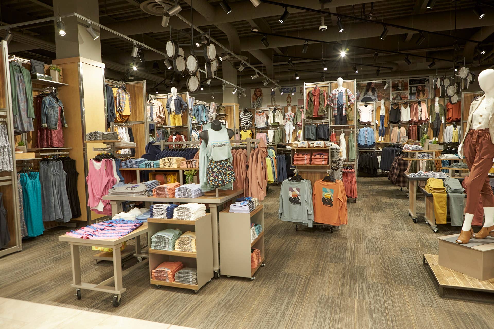 The SCHEELS Experience - Bring Me The News