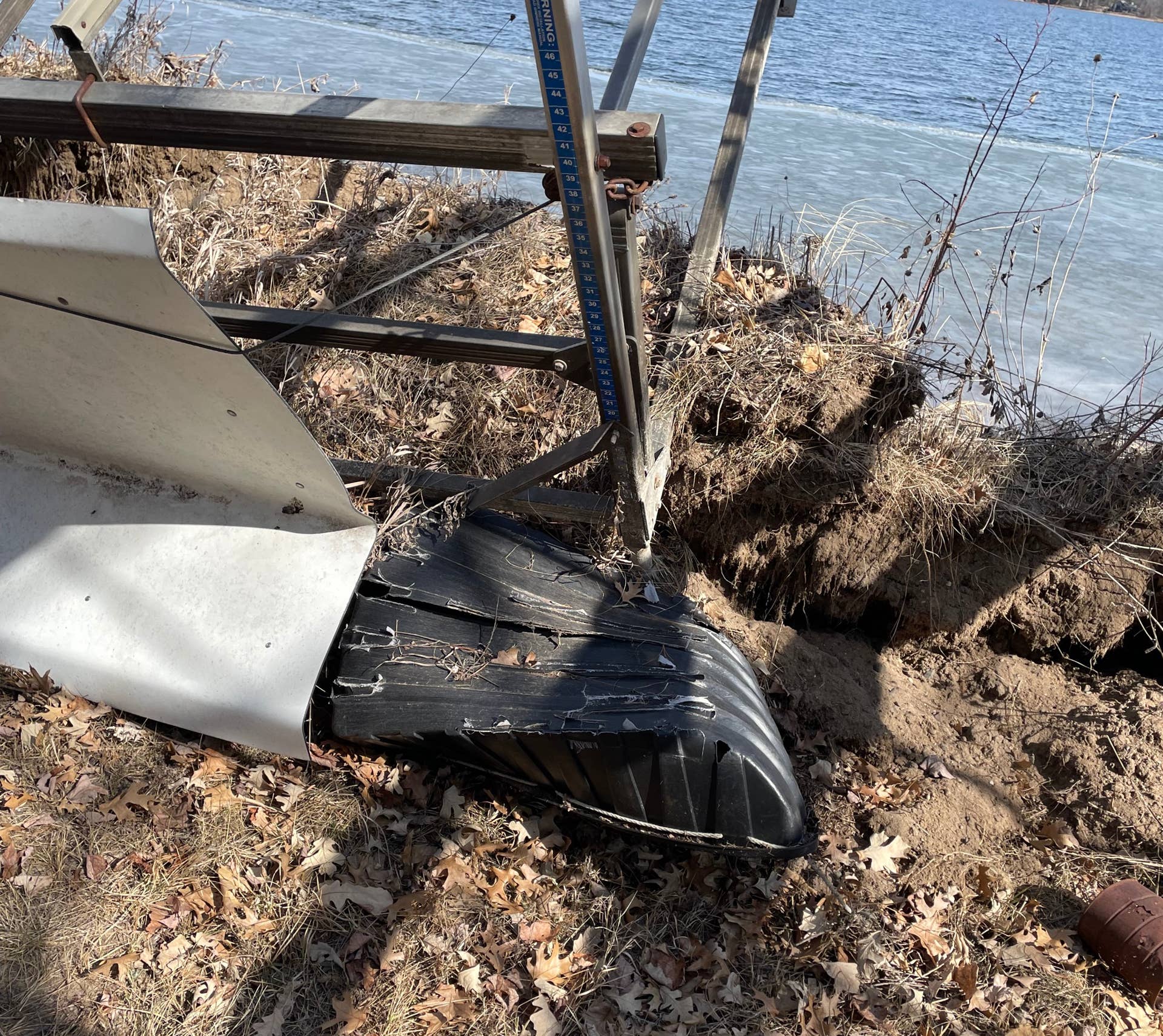 Ice ridges damage northern Minnesota shoreline - Bring Me The News