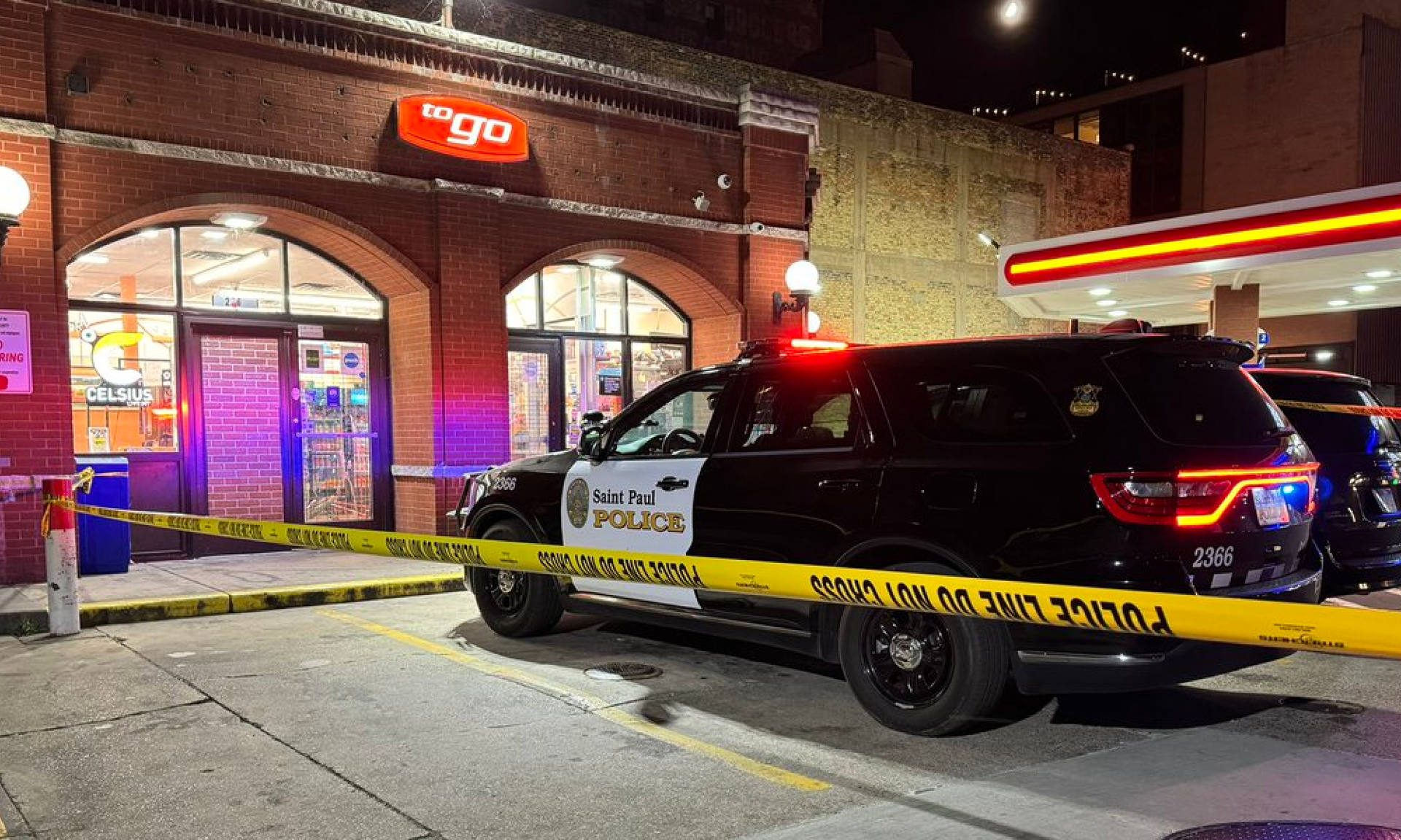 Man dead after stabbing at downtown St. Paul gas station - Bring Me The ...