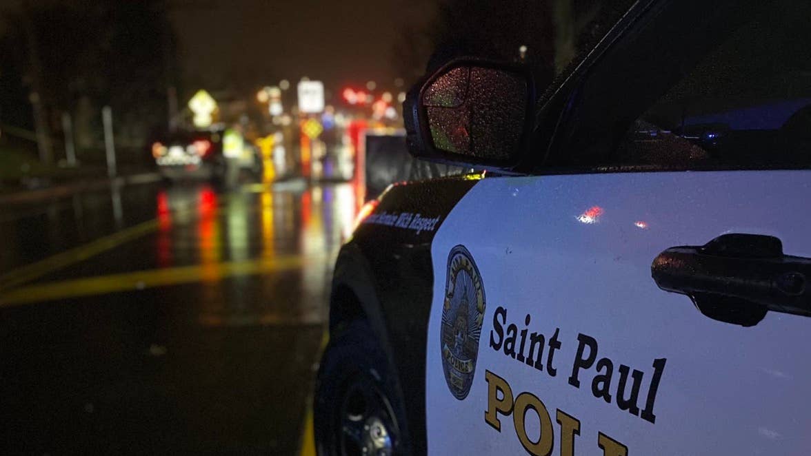 Police: St. Paul 14-year-old boy accidentally shot himself in leg