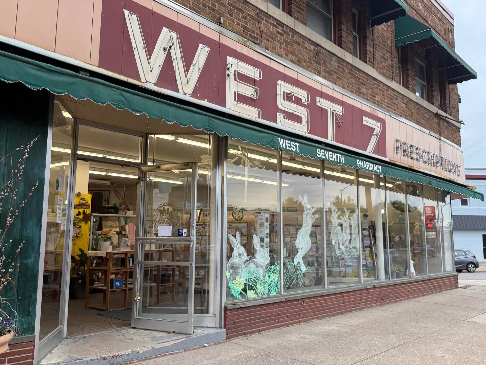 Much-loved St. Paul pharmacy is closing after 110 years in