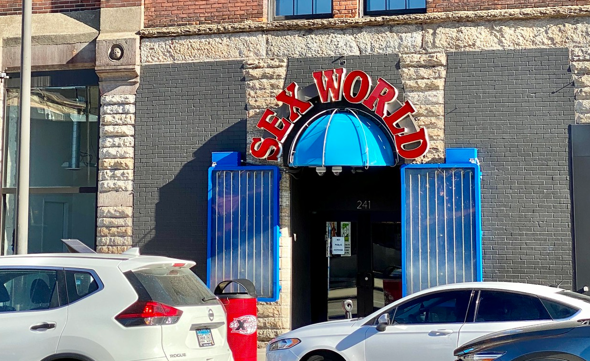 sex toy shop minneapolis Smitten Kitten Minneapolis, Minnesota – Superhero Sex Shop main image 0