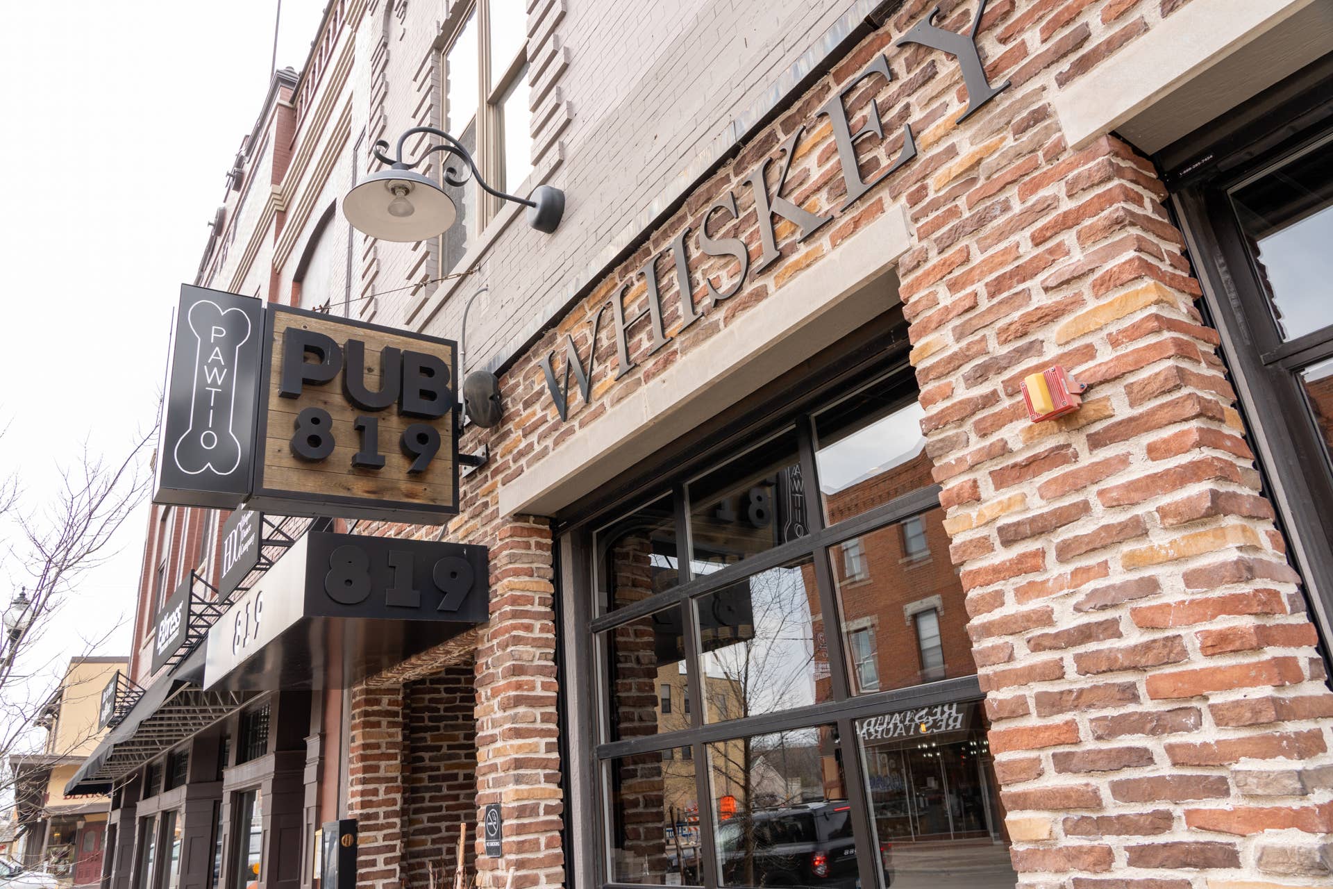 Otm Chain Rapper Months after fire, Pub 819 ready to reopen - Bring Me The News
