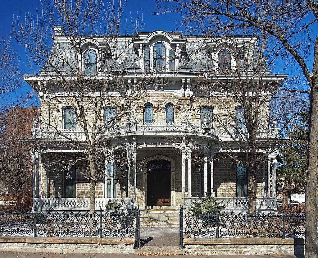 Alexander Ramsey House reverses move to hold holiday tours on Dec. 26 ...