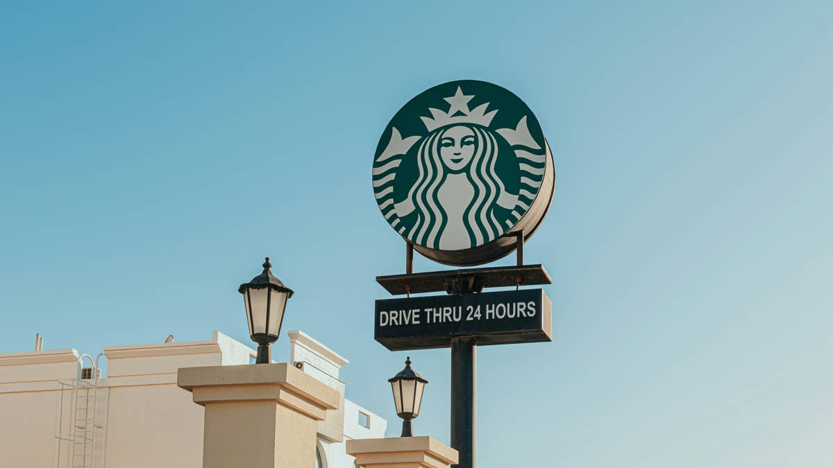 Starbucks will close 250 stores, including some in Minnesota