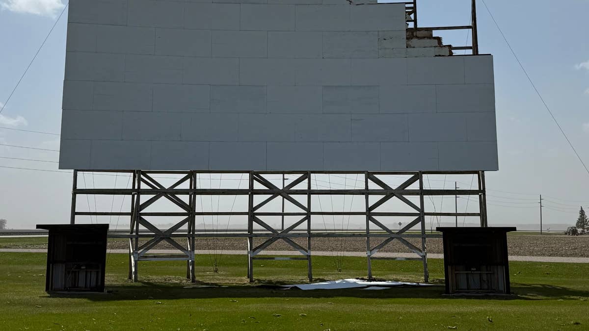 Strong winds damage movie screen at Minnesota drive-in