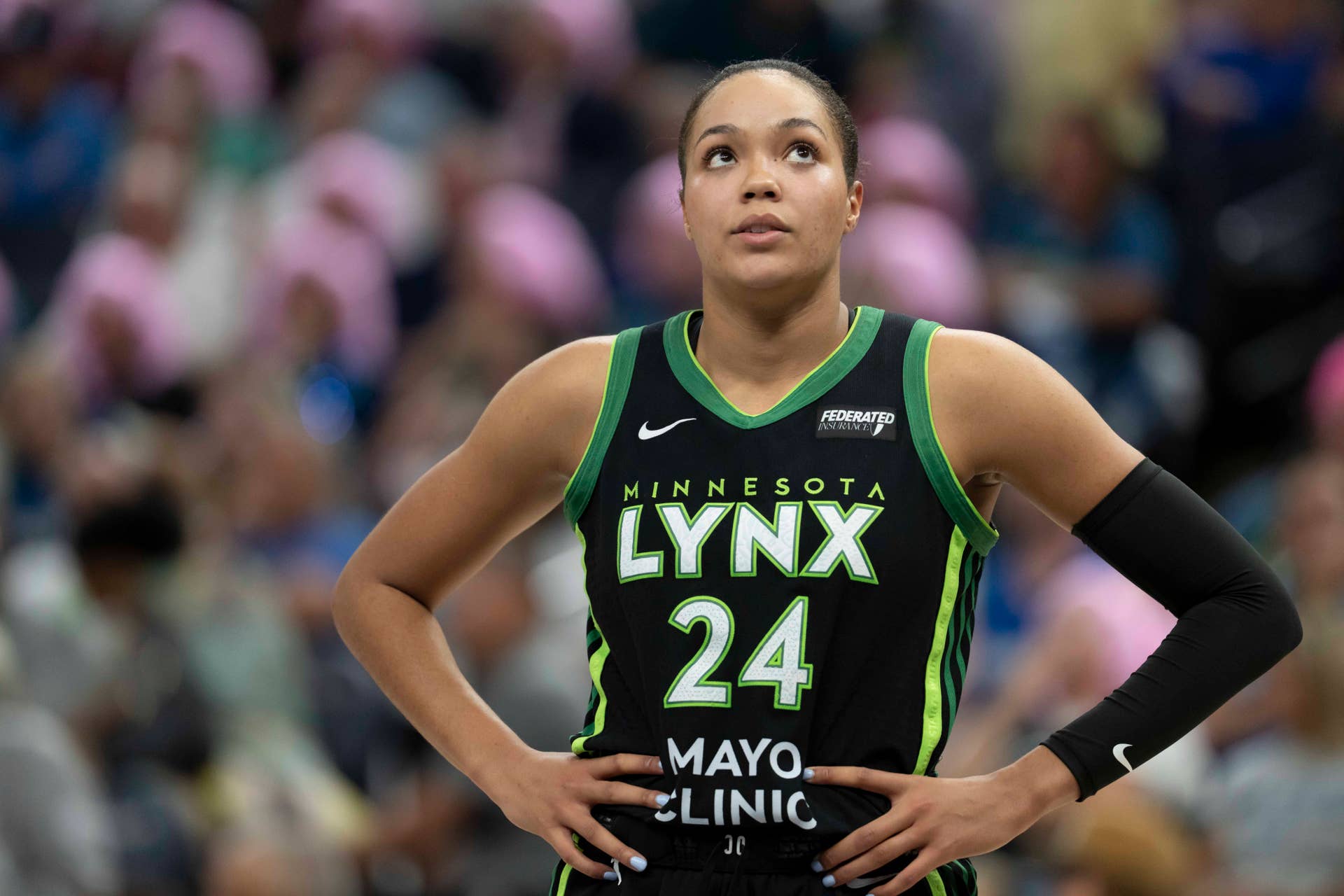 Coiler Sign MN Lynx - Bring Me The News