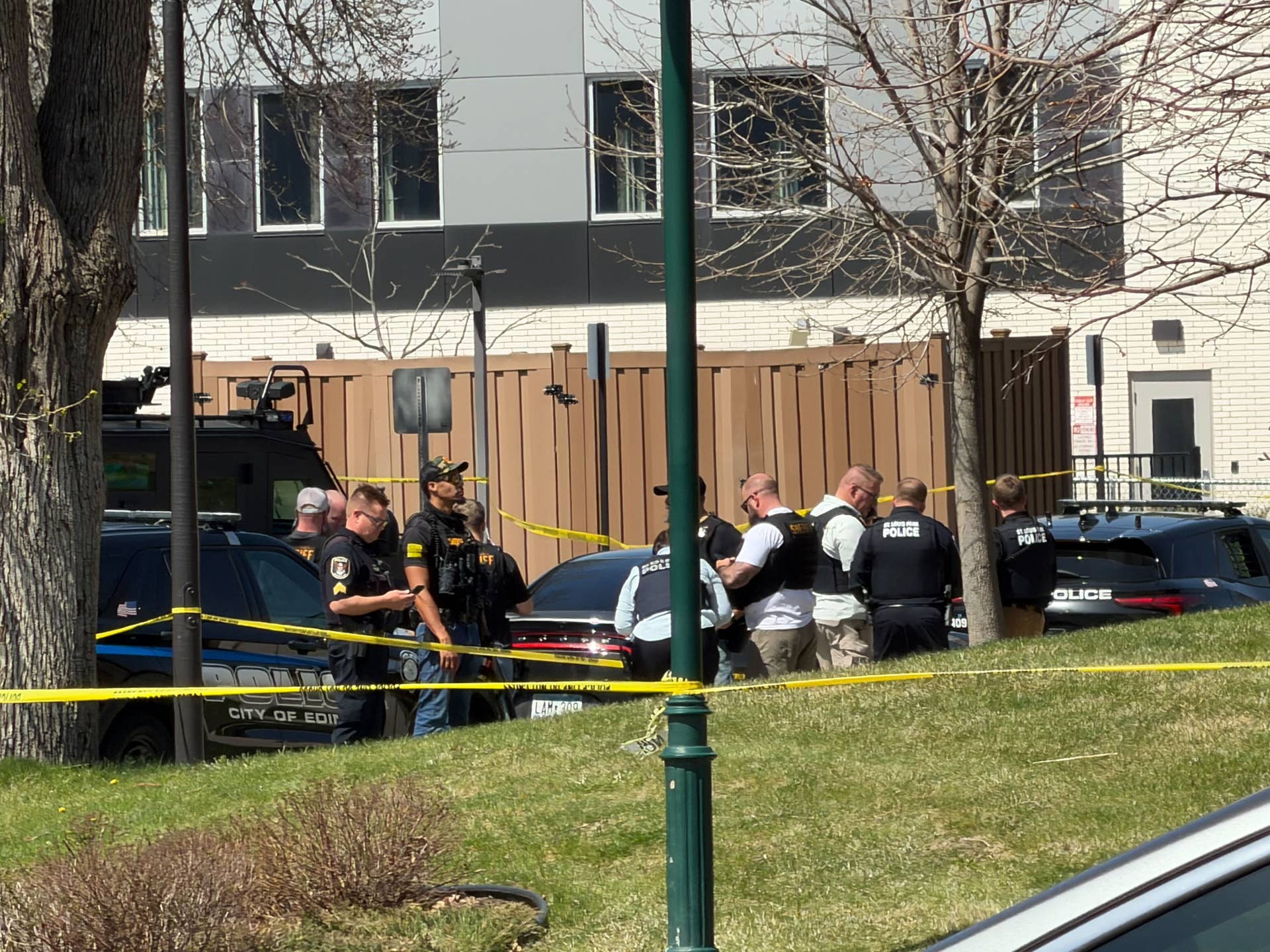 Family identifies man killed in Edina shooting that led to lockdowns ...