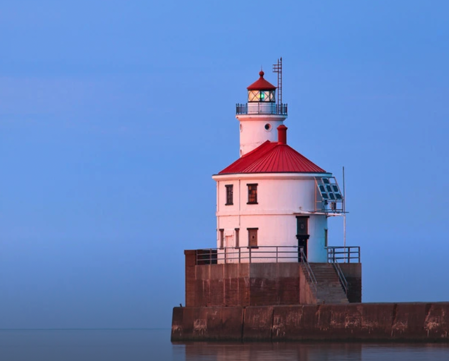 Coast Guard offers reward after thieves make off with lighthouse beacon