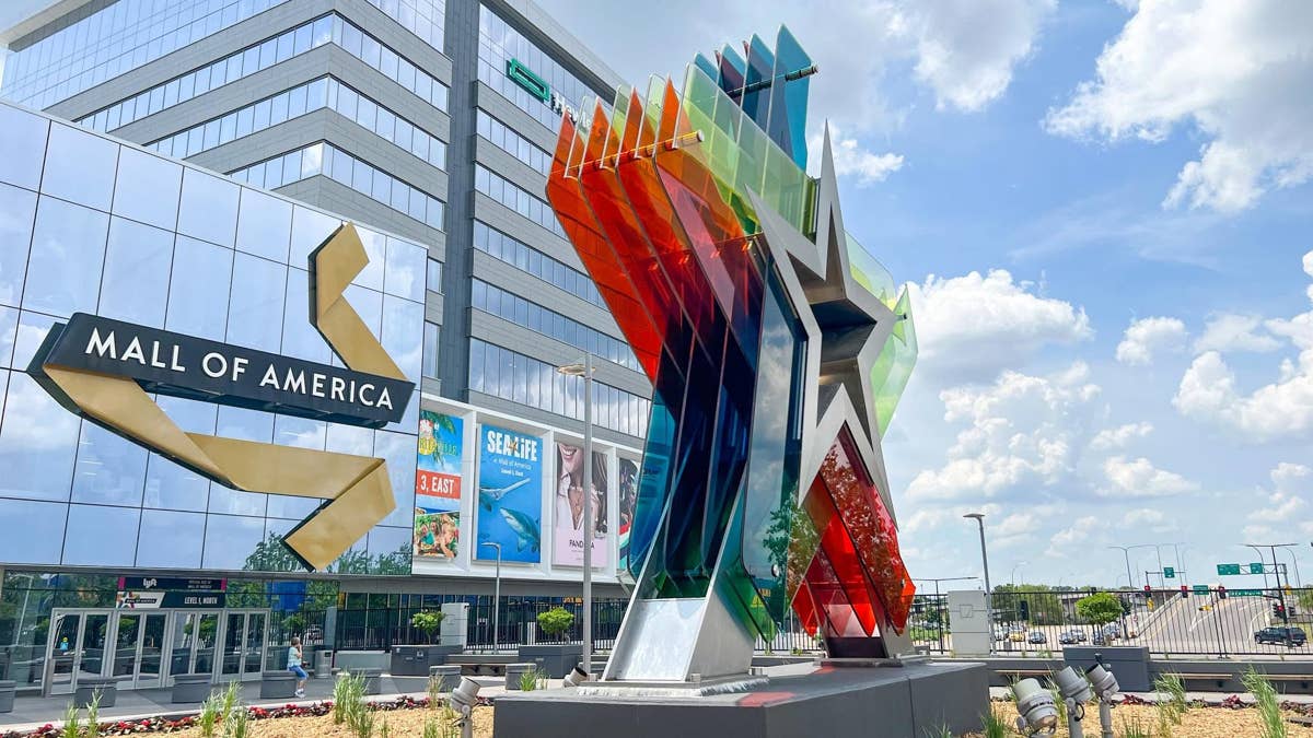 Viral apparel brand Comfrt to open first Minnesota store