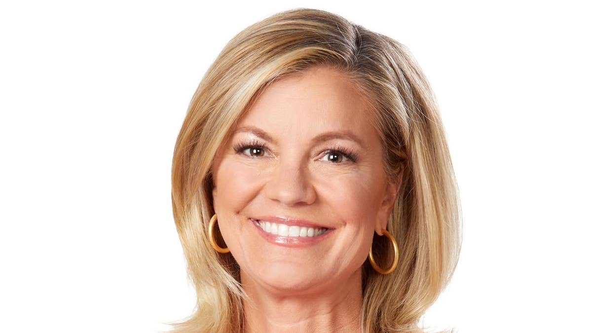 KARE 11's Julie Nelson nearing return months after boat crash, but arm injury lingers
