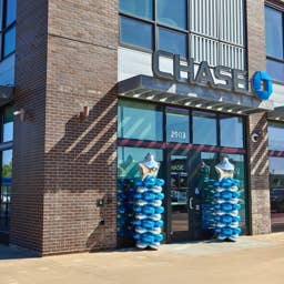 Chase continues investment in Minnesota: more branches, more financial wellness support