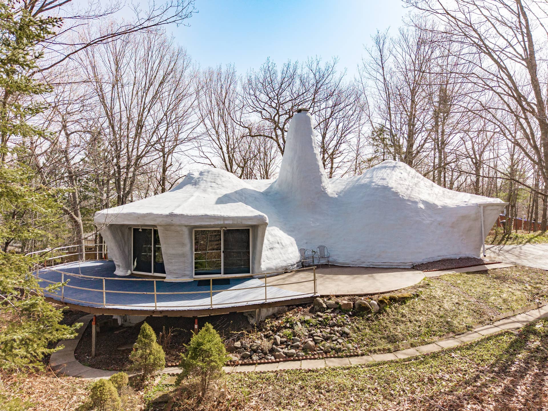 Duluth's iconic 'mushroom house', built in 1970, hits the market
