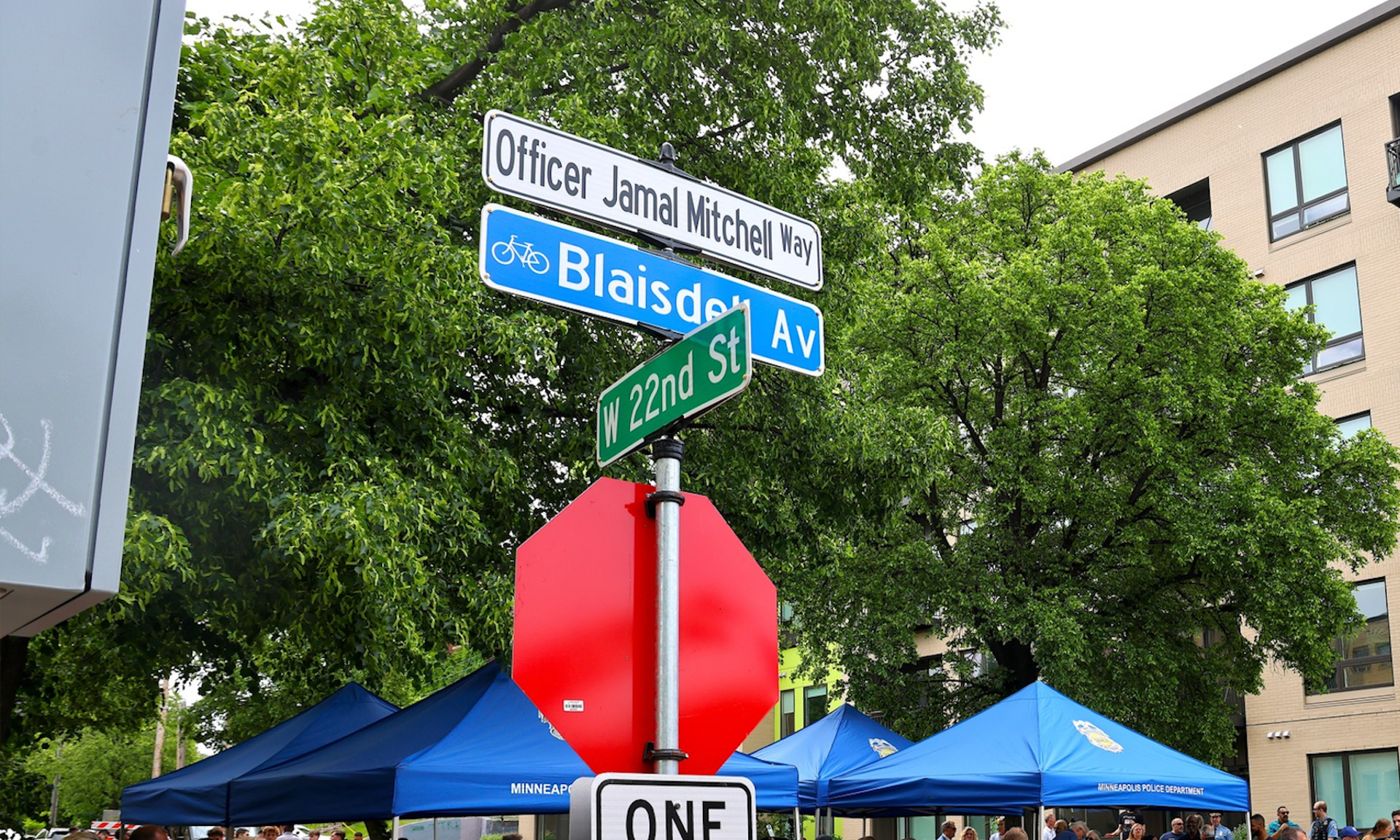 Minneapolis renames street for Officer Jamal Mitchell at site of fatal ambush