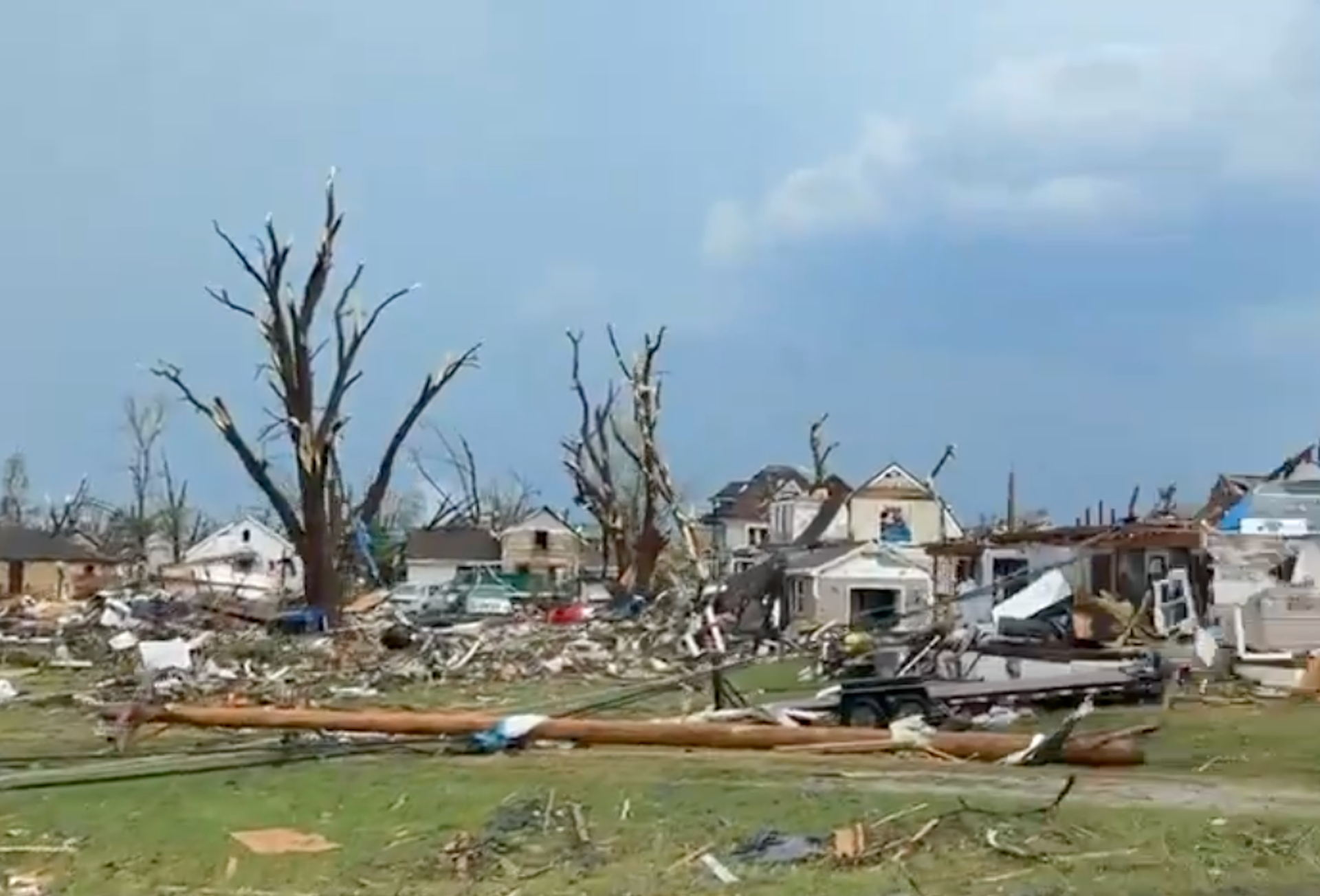 Destructive tornado hits Appleton area: 'This is a storm that we are ...