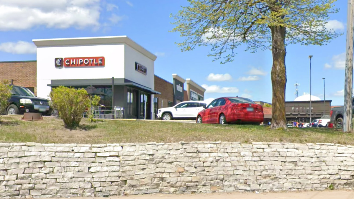 Woman hospitalized with sepsis sues Chipotle as Minnesota salmonella outbreak grows