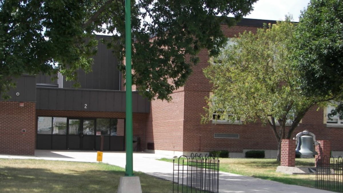 Student arrested after 'Cat in the Hat' social media threat made towards Sleepy Eye schools