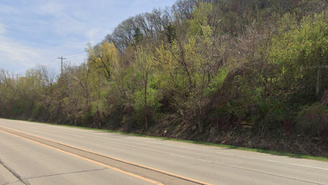 Highway 61 shut down after crash near Red Wing correctional facility
