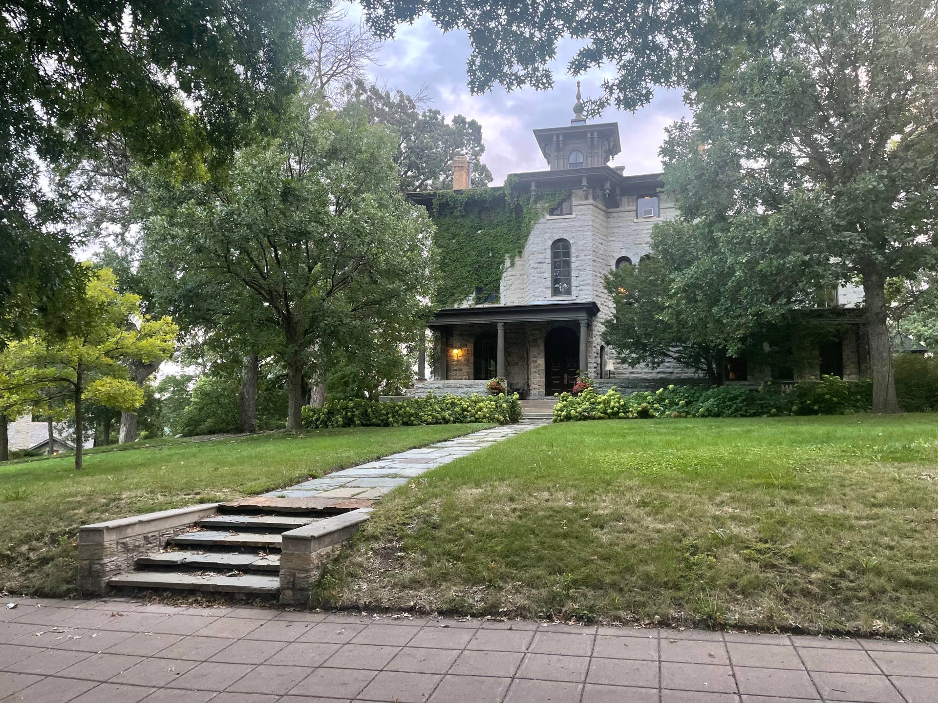 Summit Avenue mansions open for self-guided tours Sunday