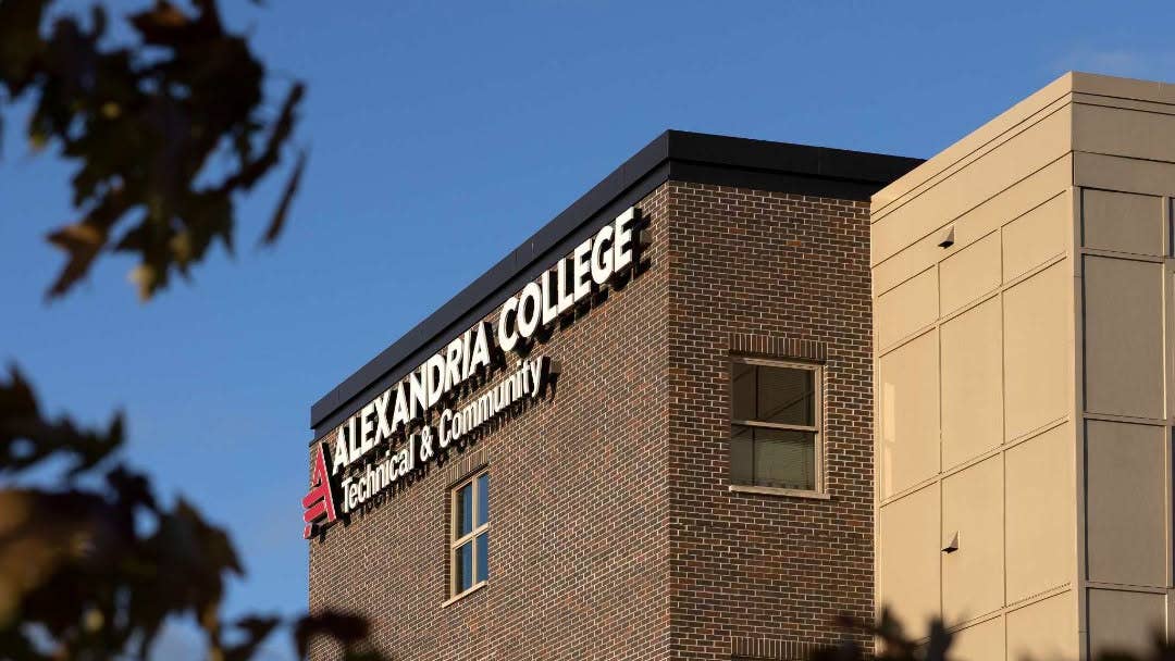 Minnesota's community colleges rank highly among the nation's best