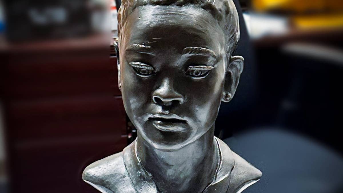 St. Paul mother and son charged in Suni Lee bust theft