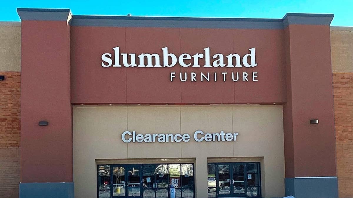 Slumberland Furniture will close its St. Paul location this month