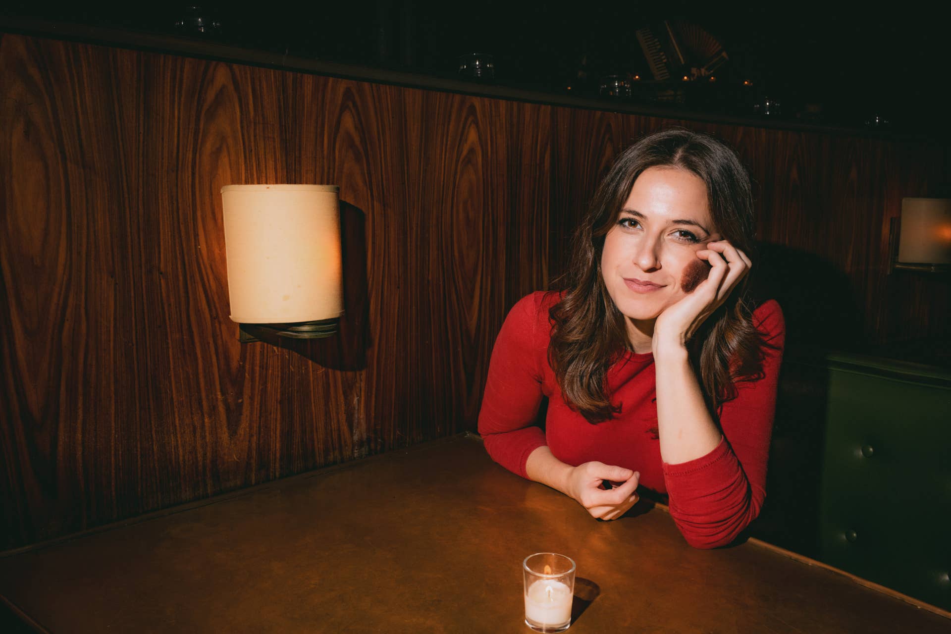 Comedy Central's return to stand-up specials starts with Minnesota-raised comedian Chloe Radcliffe