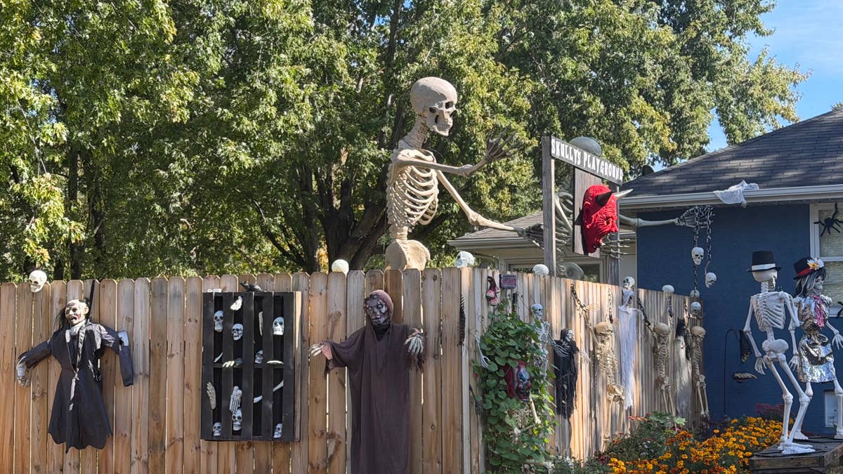 Minnesota faces a soggy start to the week, but what about Halloween?