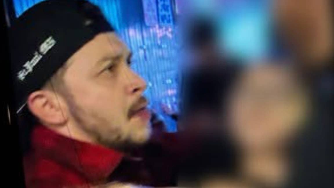 Effort to ID man who attacked victim waiting for a Lyft ride in St. Paul