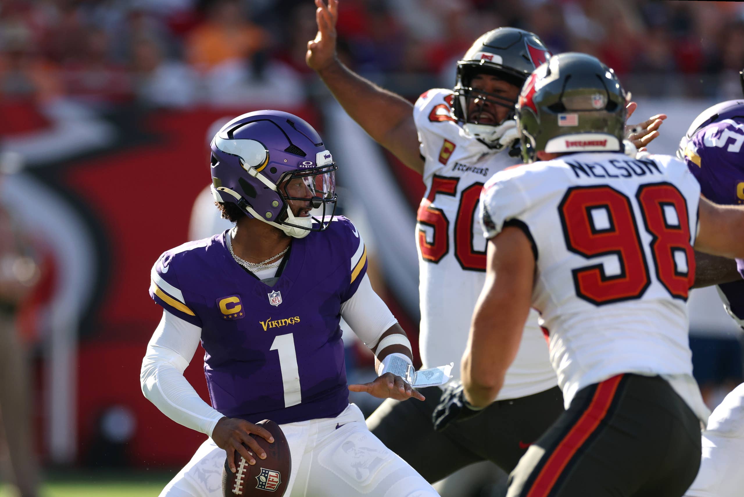 Vikings-Bucs reaction: Kyler Murray struggles, 3rd down disasters, and sack  masters - Bring Me The News