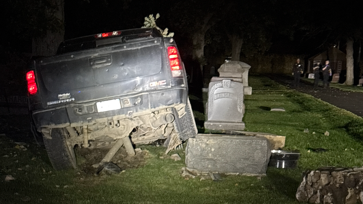 Suspected drunk driver causes roughly $50K in damage to Stearns County cemetery