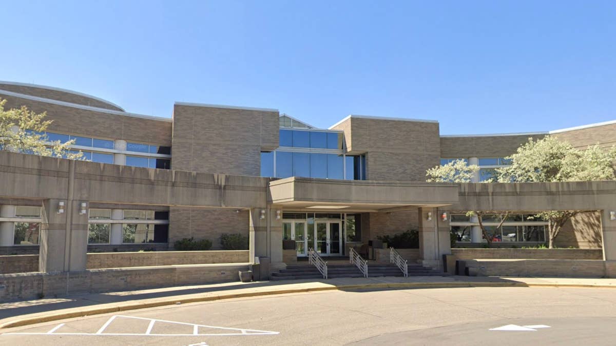 Urban exploring at vacant Chaska hotel leads to felony charges for group of teens