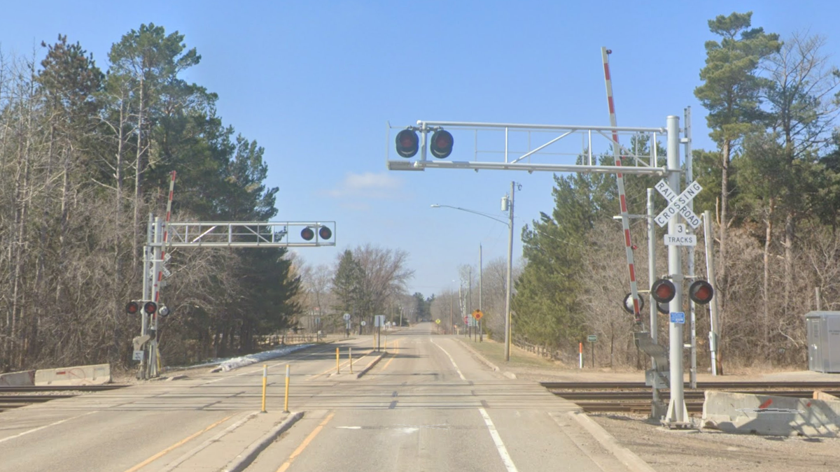 Man, 45, fatally struck by train in Little Falls