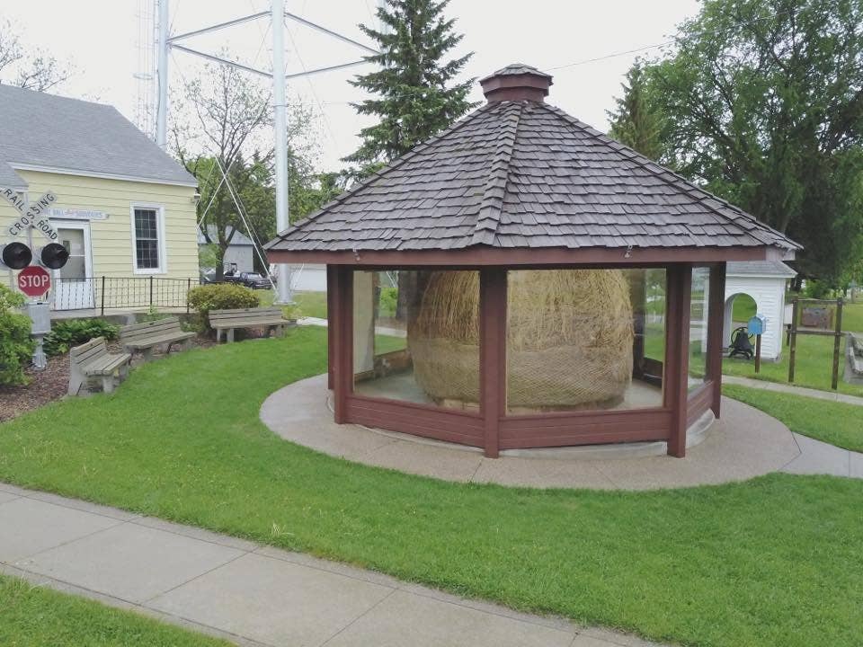 Comedy Central offers an inebriated history of Minnesota's giant ball of twine