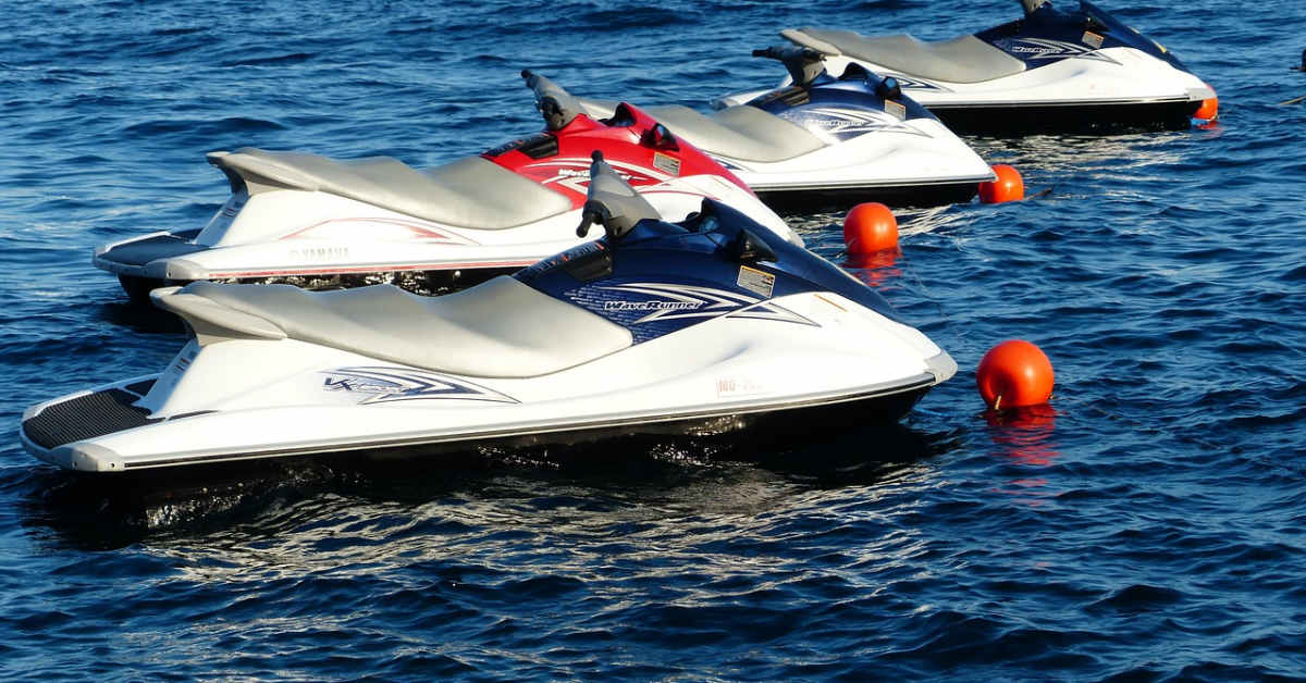 Teen suffers broken leg in Lake jet ski crash Bring Me The