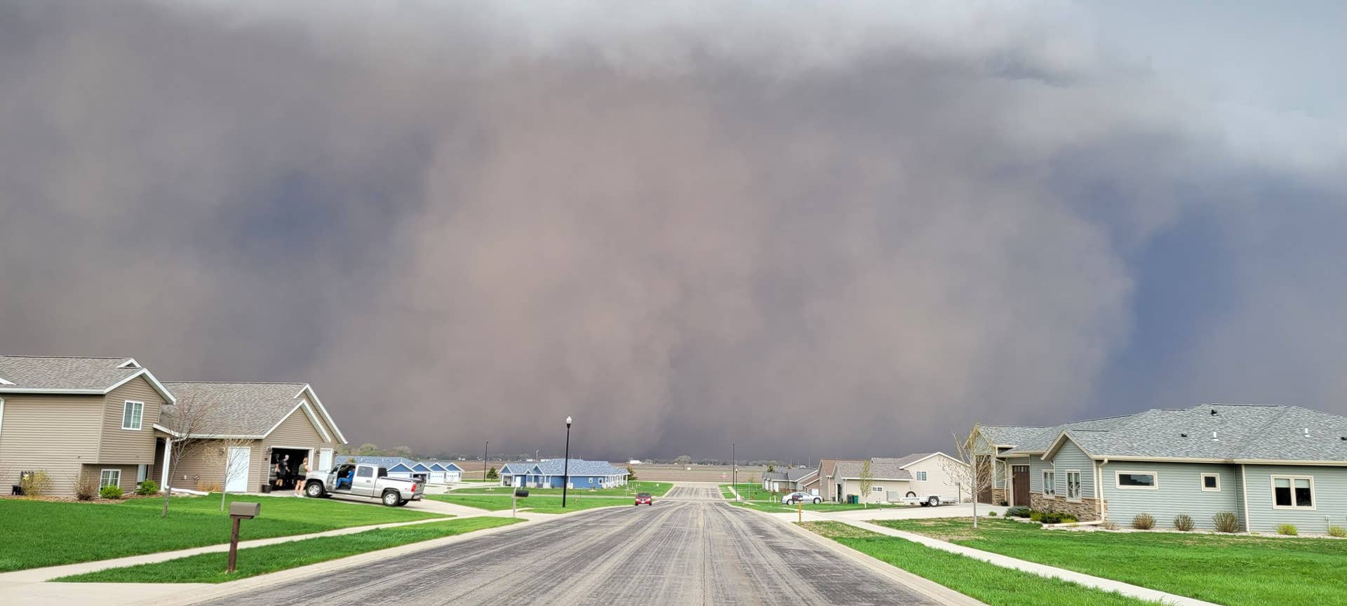 Twin Cities placed in tornado watch ahead of intense line of storms ...