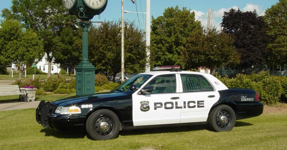 Osseo PD says officer did not pursue suspect who caused fatal crash