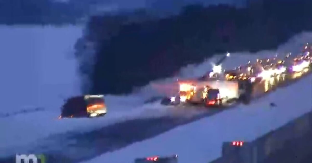 jackknifed-semi-causes-closure-on-i-35-friday-morning-bring-me-the-news