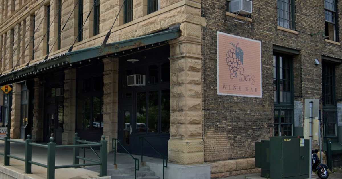 Bev’s Wine Bar in North Loop to close after 28 years Bring Me The News