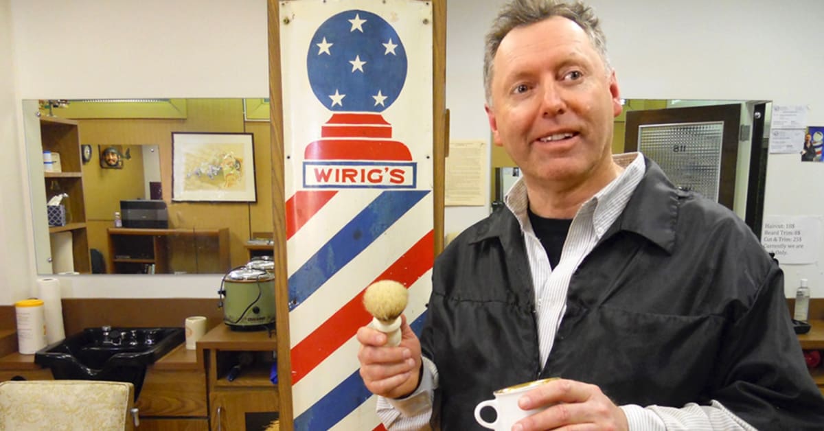 91-year-old barber opens Bob's Old Fashioned Barber Shop in